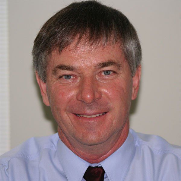 Dr Rusell Reeves