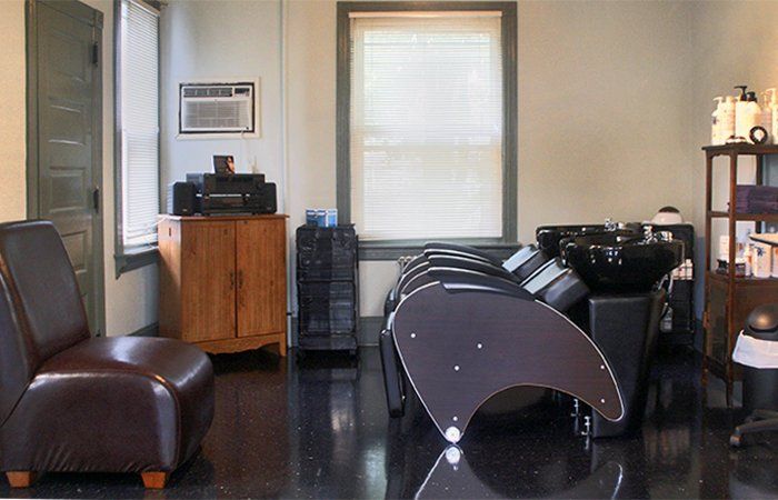 Hair Artistry Salon Rinse Area