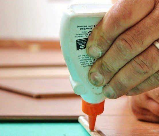 glue used to repair dentures by the people on the gold coast