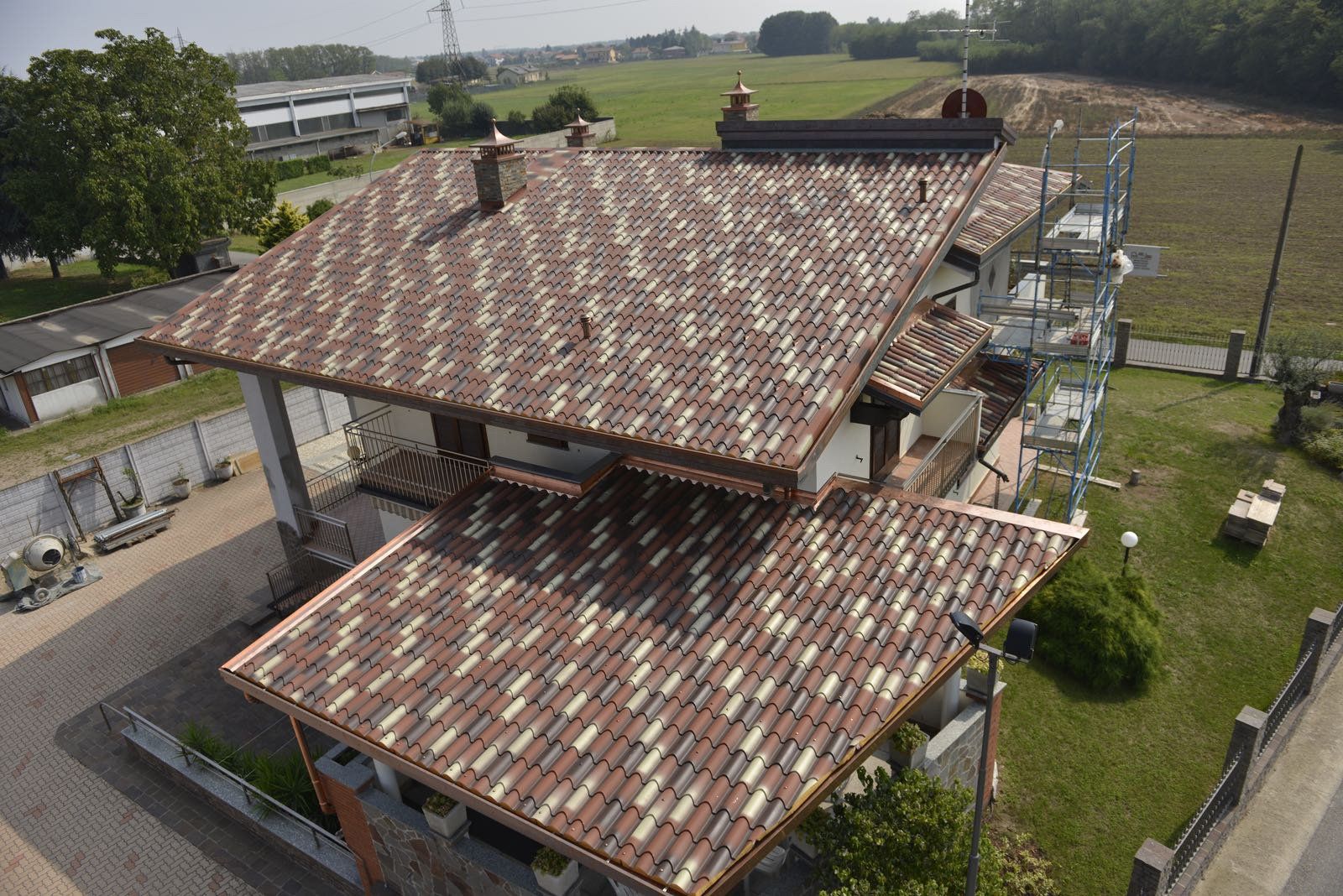 double roof