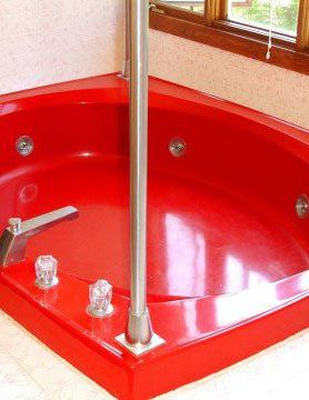 Before Refinished Jacuzzi — N. Charleston, SC — Surface Specialists