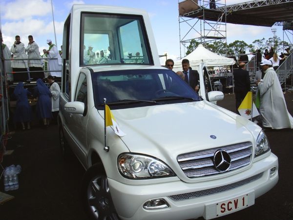 Papamobile