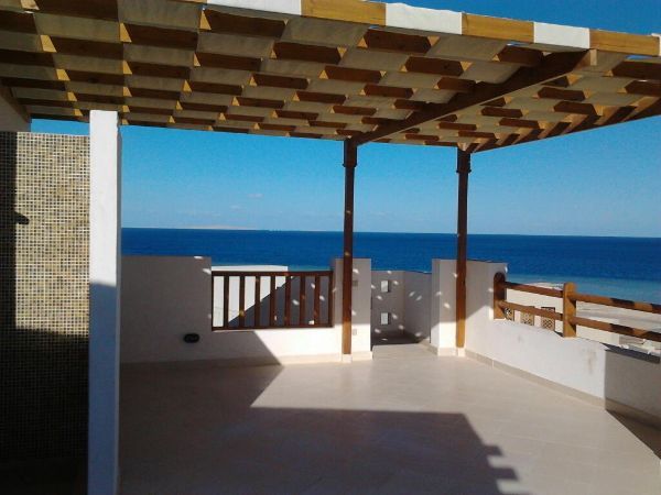 Copertura e vista mare