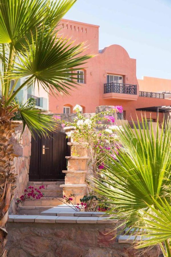 Ingresso villaggio