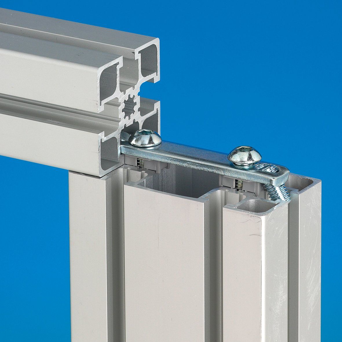 Haakse profielverinber aluminiuprofielen Alumes