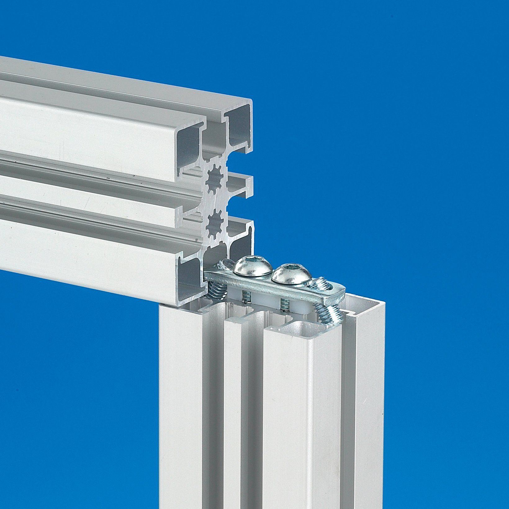 Haakse profielverinber aluminiuprofielen Alumes