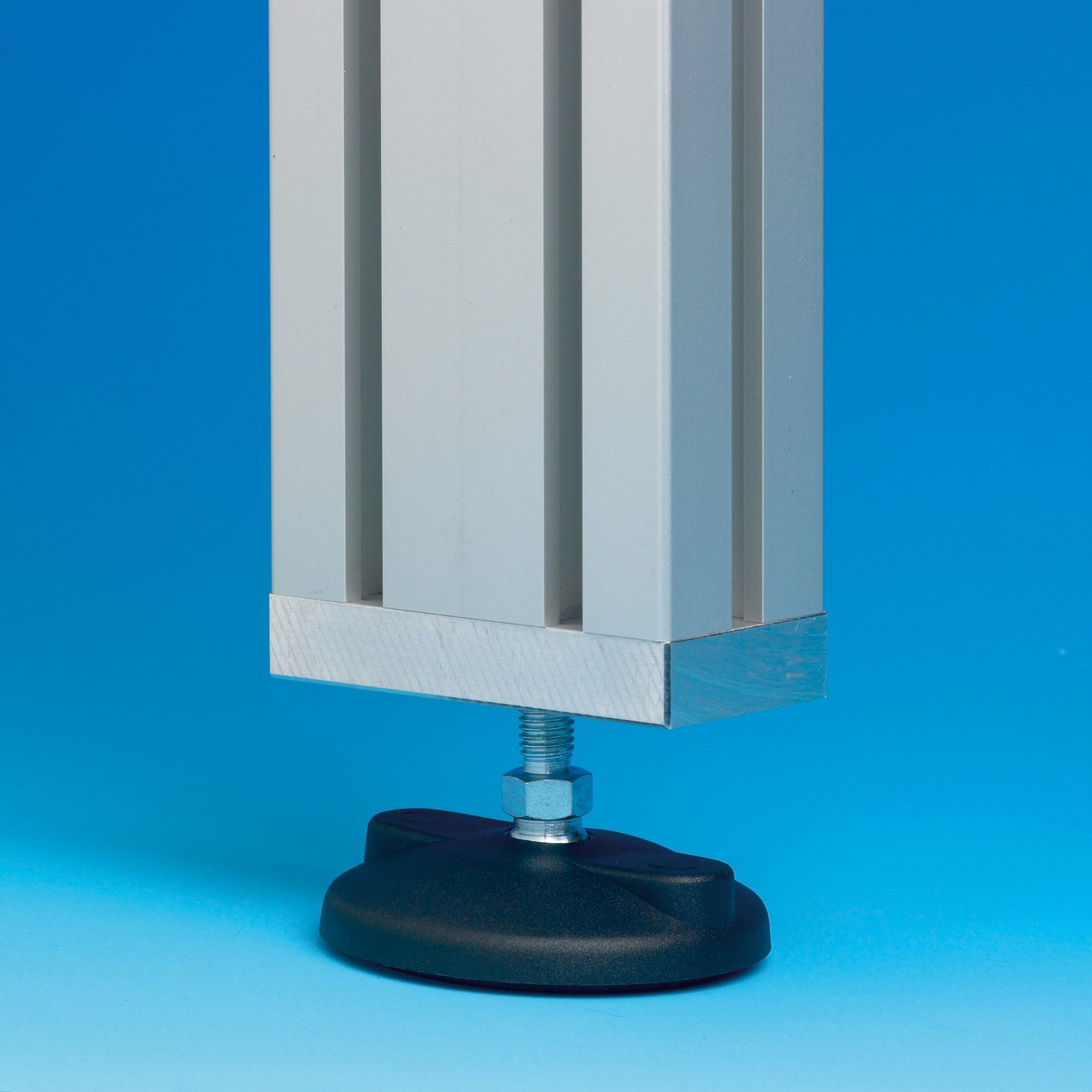 Voetplaat voor aluminiumprofielen