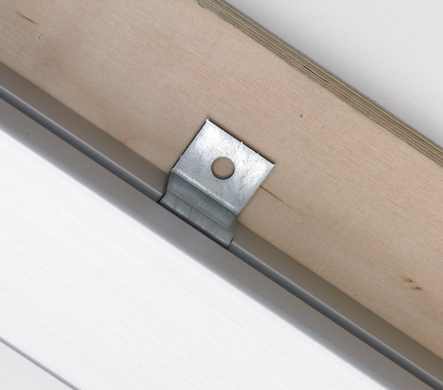 Haakje bevestiging plaat aan aluminiumprofielen-systeemprofielen