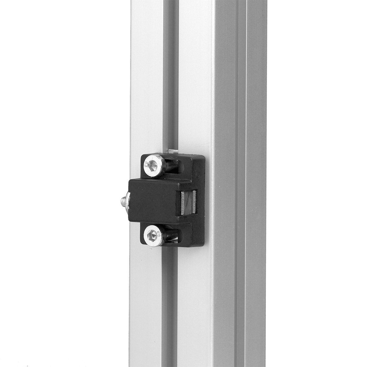 magneetslot opbouw op aluminiumprofielen en systeemprofielen