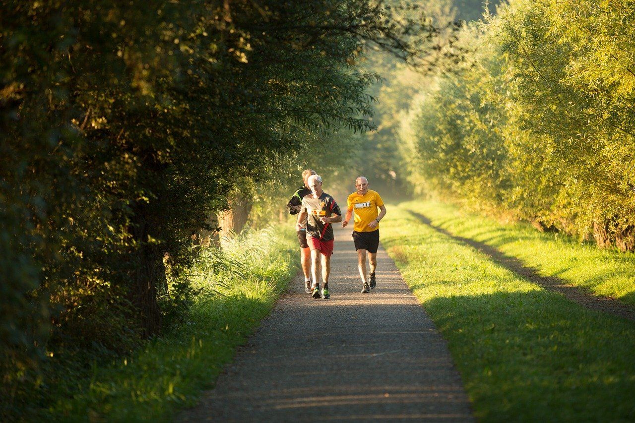 3 Old man runnoining
