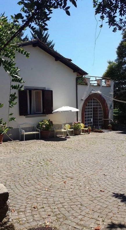 casa di riposo con terrazza esterna