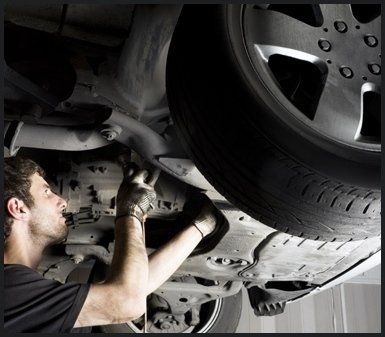 riparazione auto, pneumatico