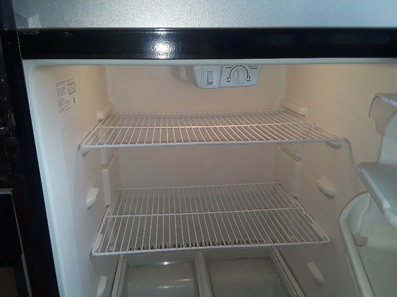 Cleaned Refrigerator — Elmwood Park, IL — Maria's Cleaning Services at Elmwood Park