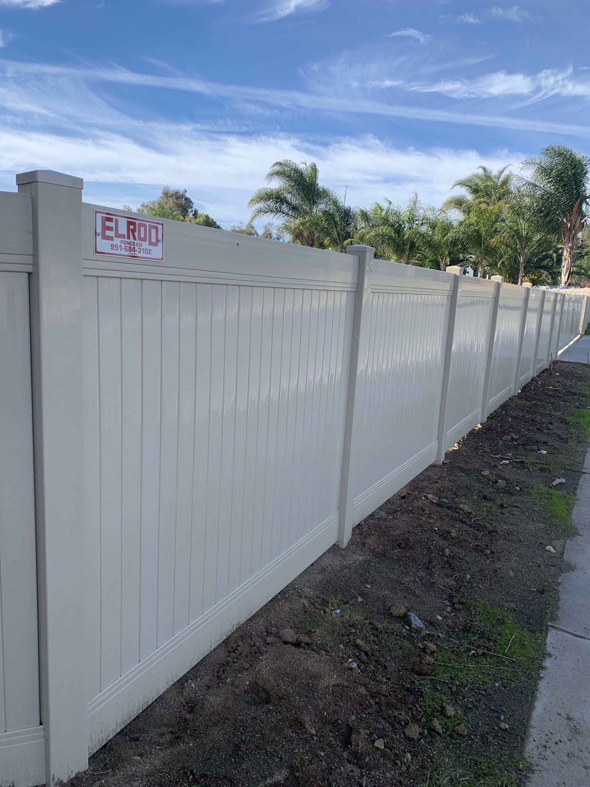 Tupelo Fence White — Riverside, CA — Elrod Fence Co