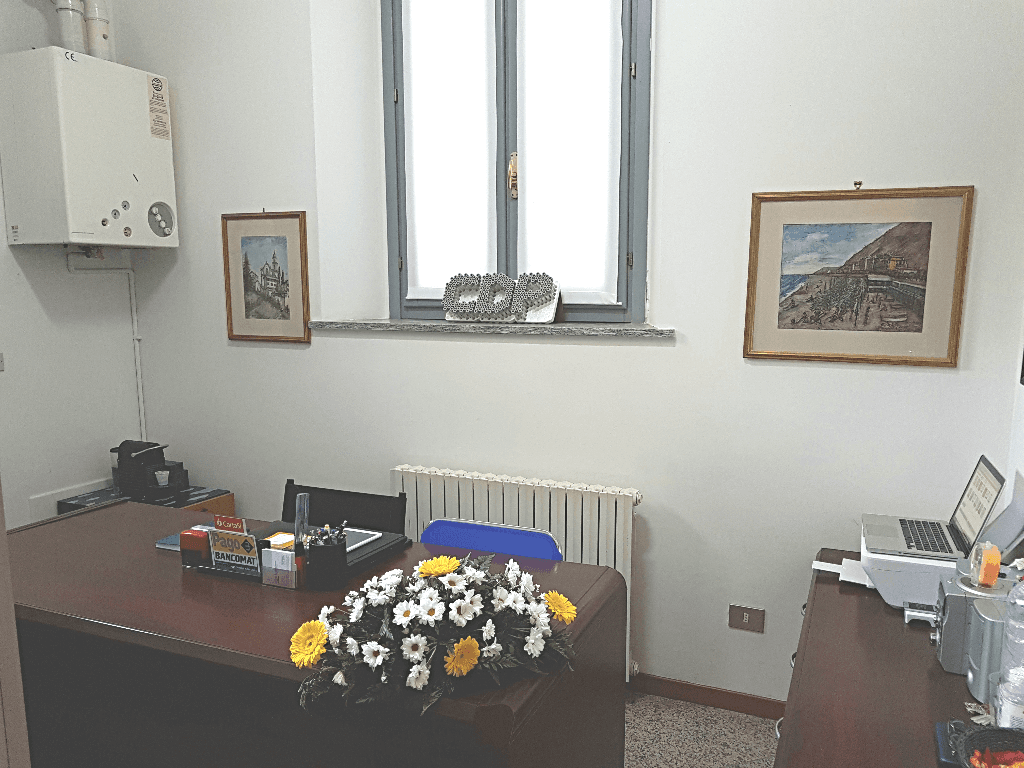 un depliant del Centro Diagnostico Polispecialistico