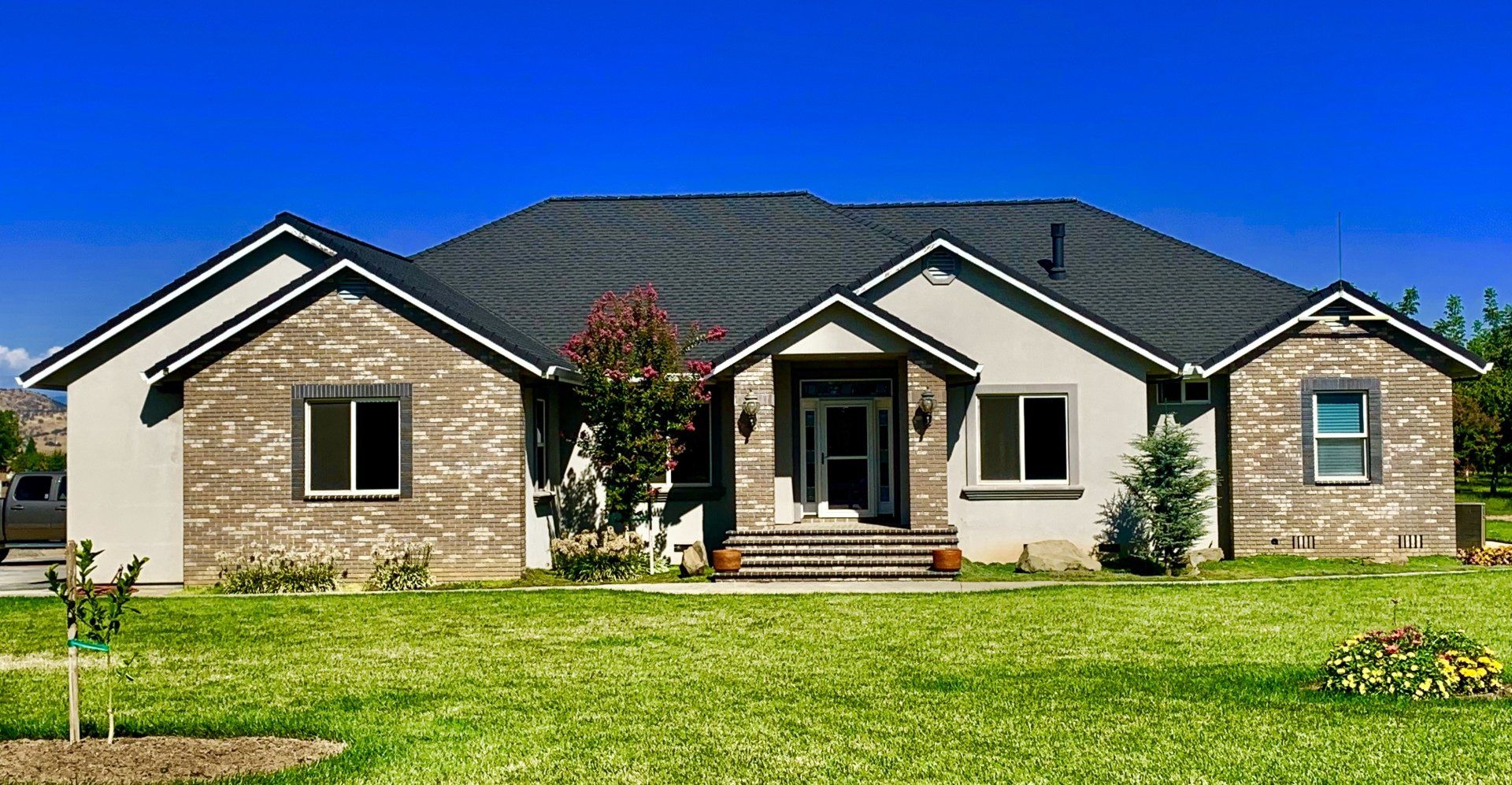 Custom Home Walls — Jones Masonry Inc. Owner in Chico, CA