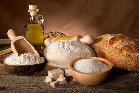 Gli ingredienti per fare il pane