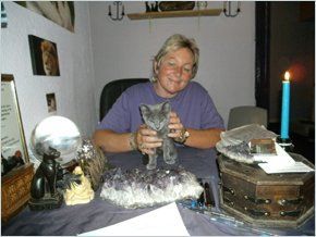 If you need psychics and clairvoyants in Plymouth call 01752 423 510 you need psychics and clairvoyants