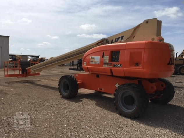 2002 JLG 800S  Telescopic Boom Lift