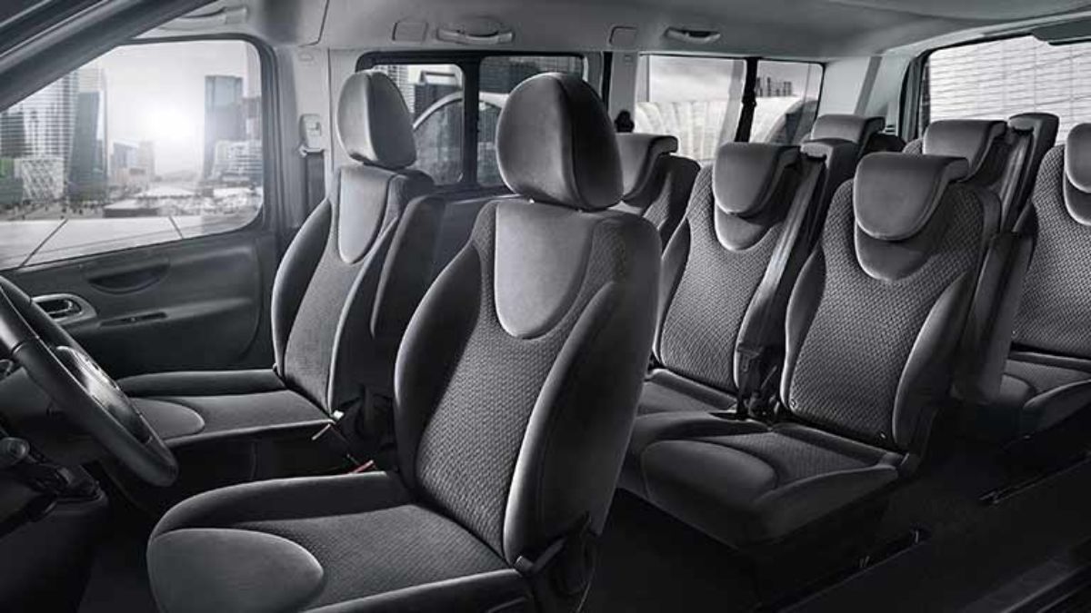 abitacolo di un minivan