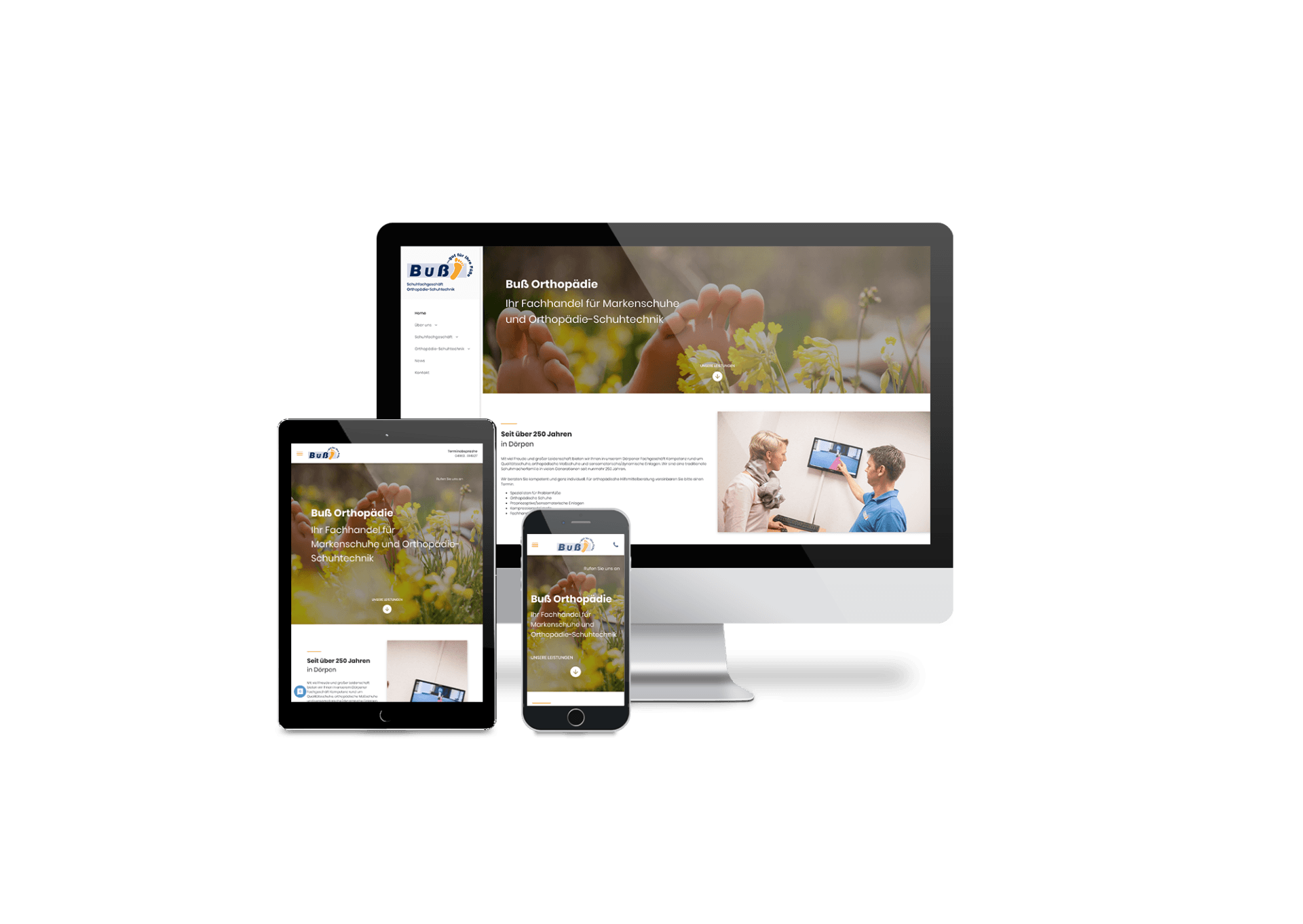 Auf einem Computer, einem Tablet oder einem Mobiltelefon wird eine Website angezeigt.