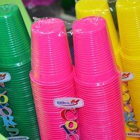Bicchieri monocolore per feste