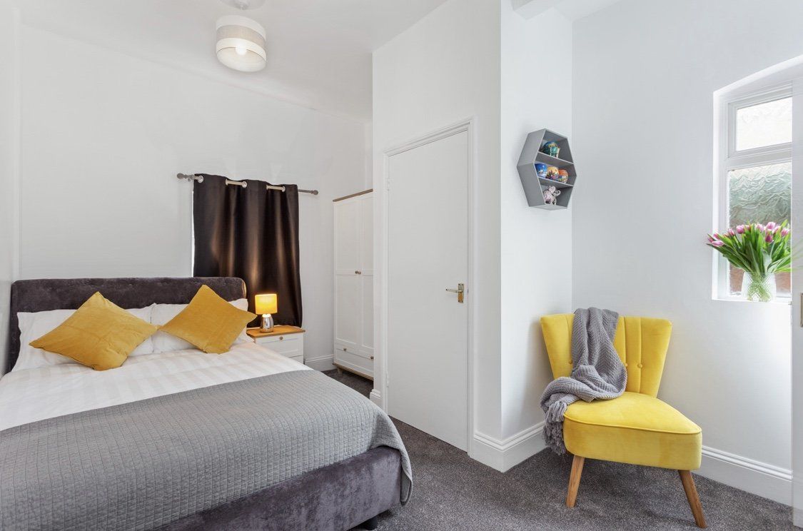 Broadway Apartment