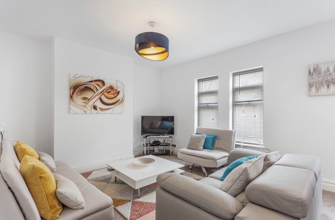 Broadway Apartment