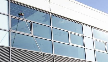 Commercial window cleaning
