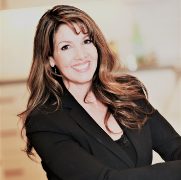 Shannon Farrell Realtor Headshot