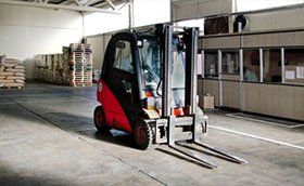 Fork lift—Hydraulic Repair Company in Salina, KS Fork lift—Hydraulic Repair Company in Salina, KS