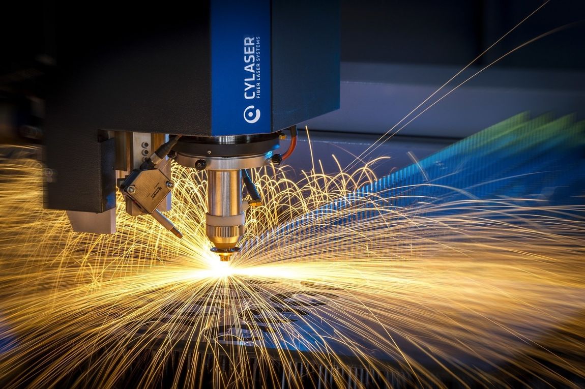 CY-LASER foto 2
