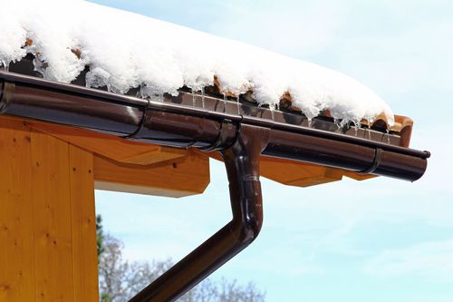Roof full of snow — Indianapolis, IN — Rain-Flow Gutters Roof full of snow — Indianapolis, IN — Rain-Flow Gutters