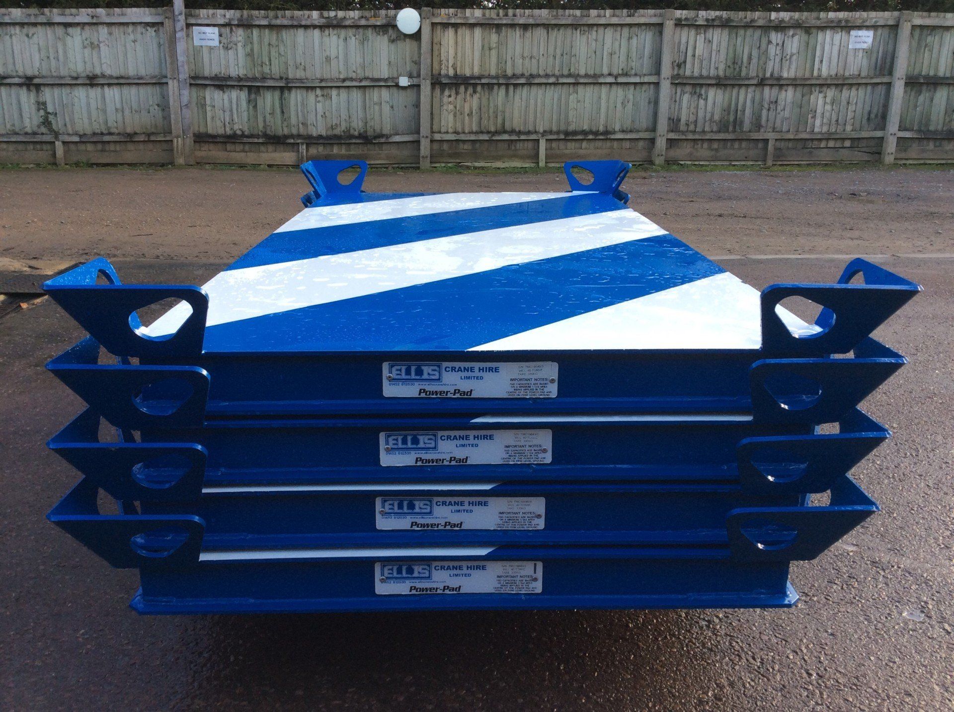 Outrigger mats