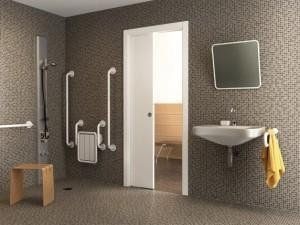Bagno con porta scorrevole