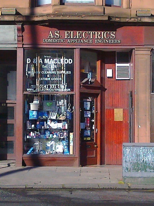 To buy DIY supplies in Glasgow call 0141 611 2756