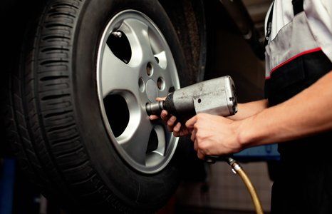 car tyre fitting