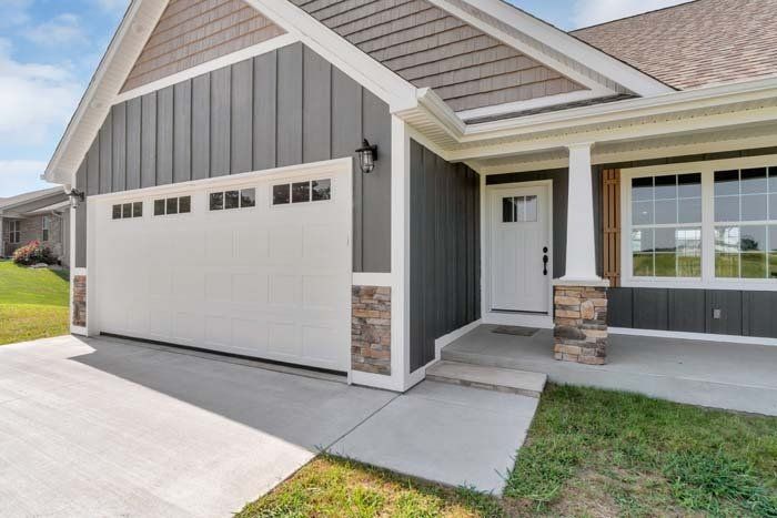 171 Whisper Ridge Image 2