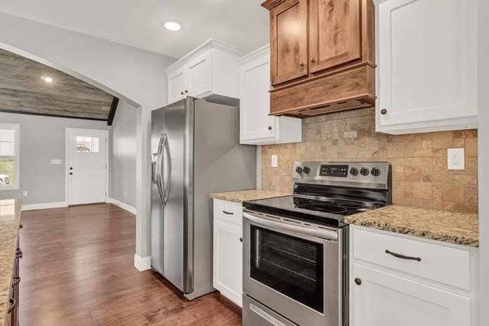 171 Whisper Ridge Image 18
