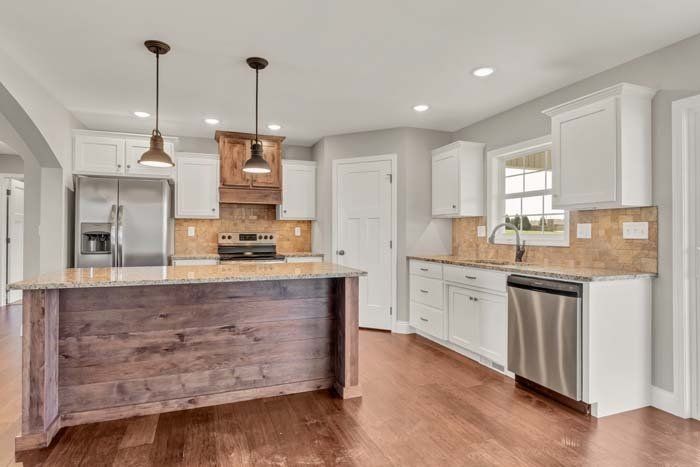 171 Whisper Ridge Image 19