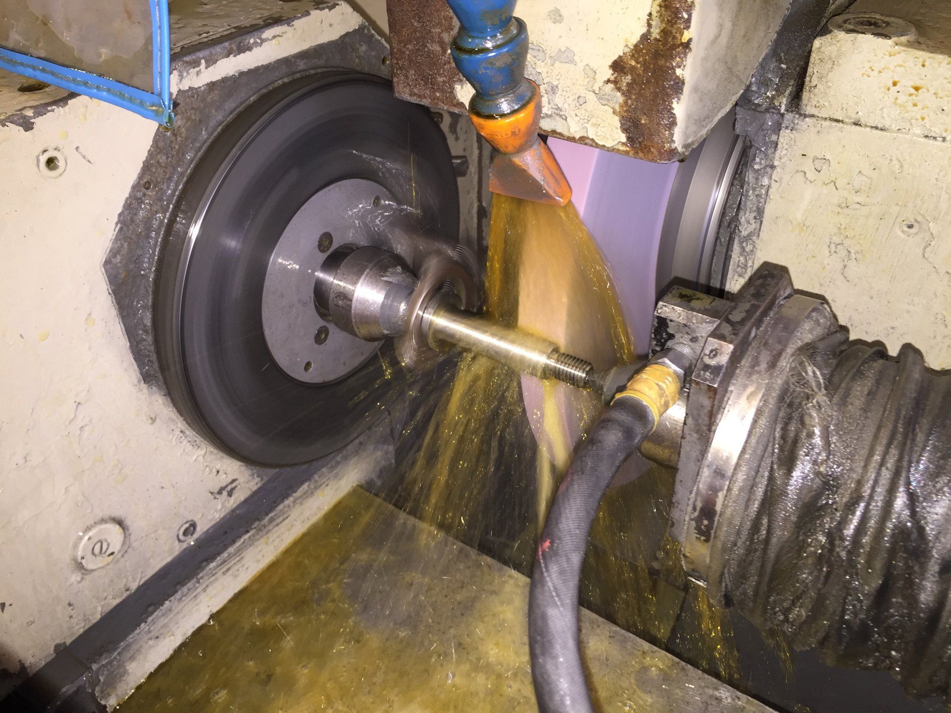 High Tolerance Centerless Grinding