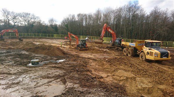 20t excavator and moxy berewood suds ponds