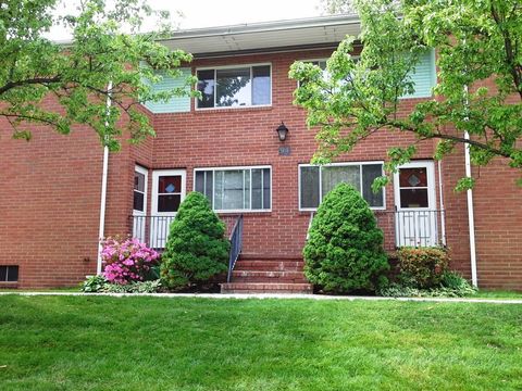 Grandview Gardens in Bridgewater, NJ 1