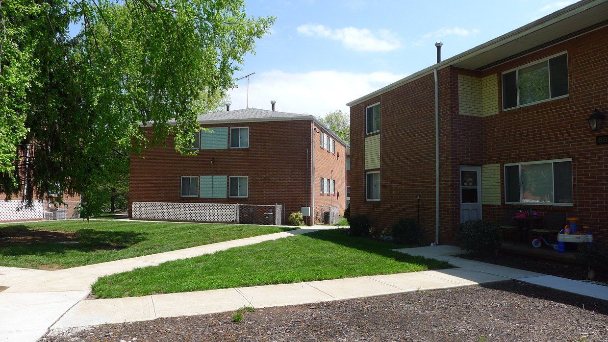 Grandview Apartments Exterior