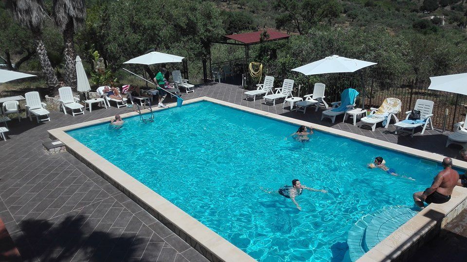 piscina dall'alto