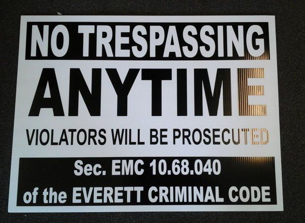 Outdoor signs — Nameplates in Everett, WA