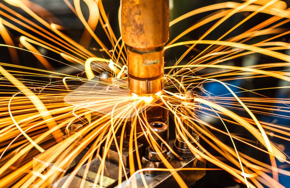 Lavorazione metalli con macchine saldatrici