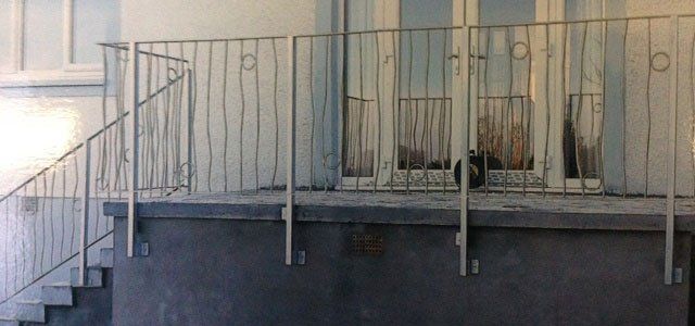custom railing