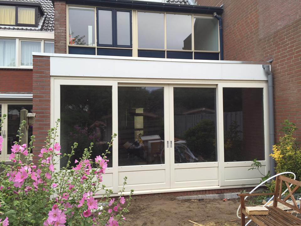 Uitbouw