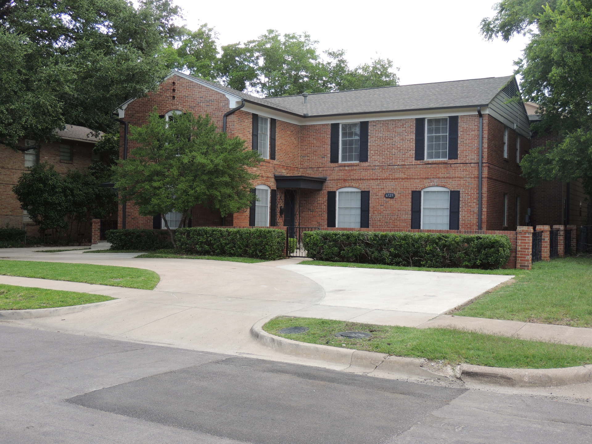 6727 Del Norte Property Image